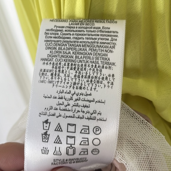 SOLD BCBG Dress Size 2 - Picture 10 of 11